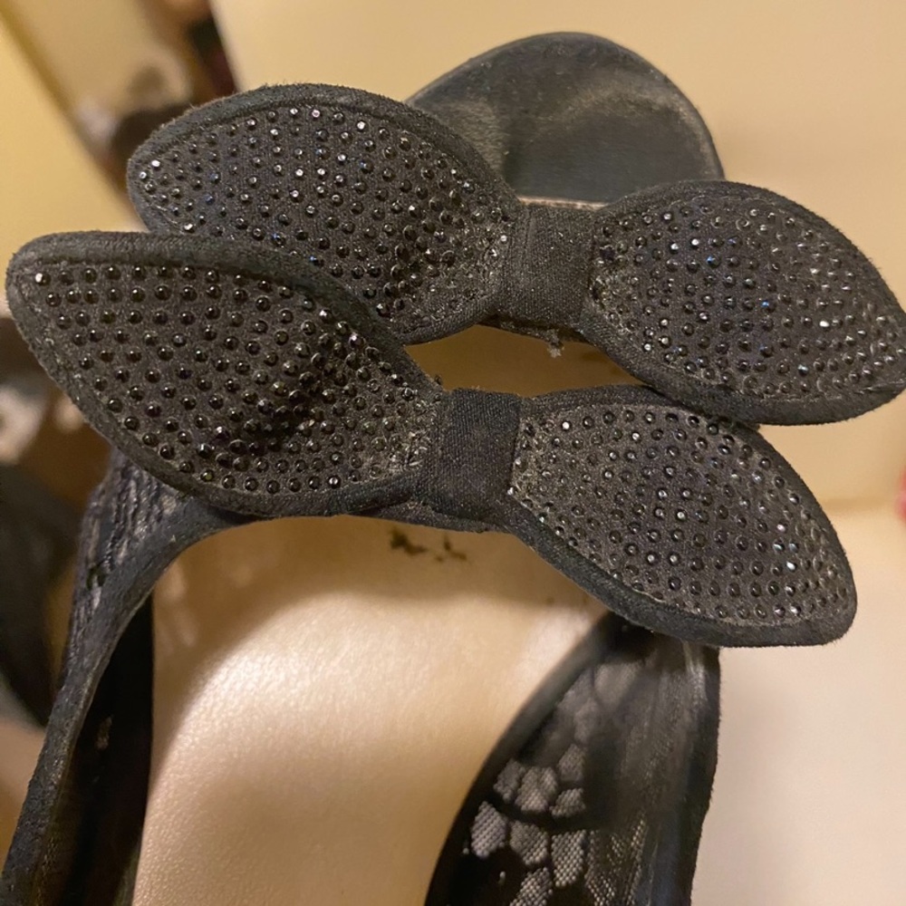 Free Add-on 2 Pairs Nine West Shoes - Picture 13 of 14